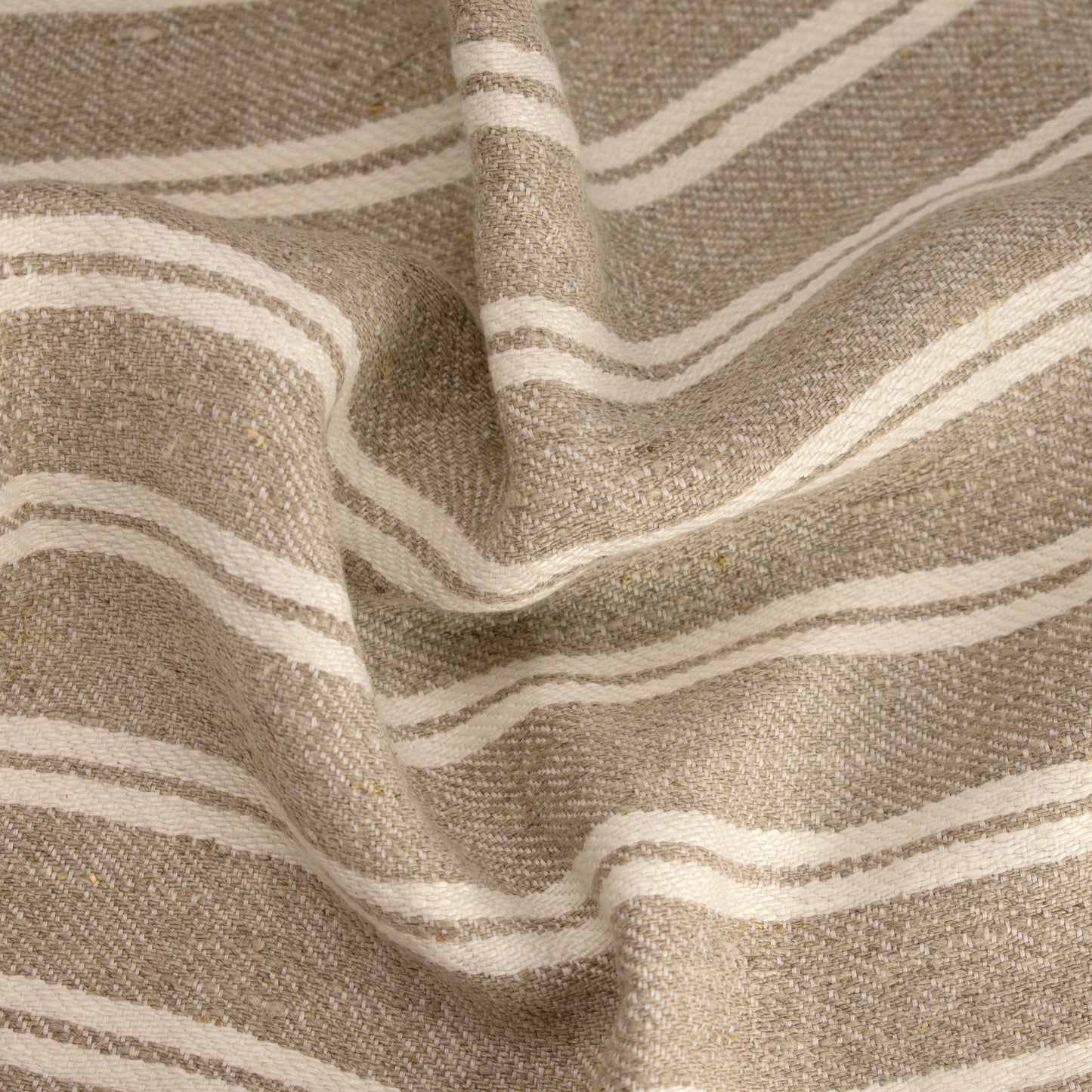 Forte Towel by St. Genève