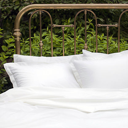 Nico Organic Flat Sheet by St. Genève