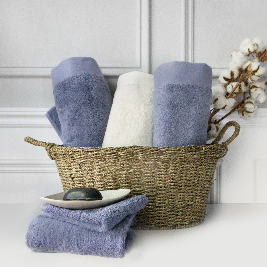 Puro Towel by St. Genève