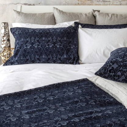 Royce Coverlet by St. Genève