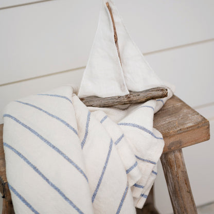 Forte Towel by St. Genève